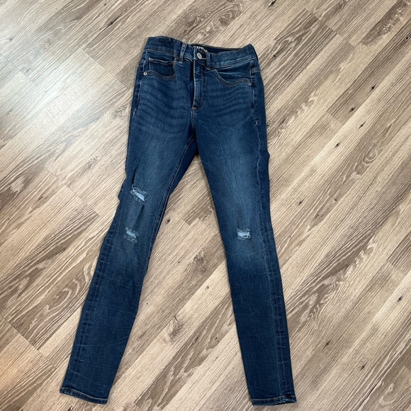 Express High Rise Jeans - Picture 4 of 5